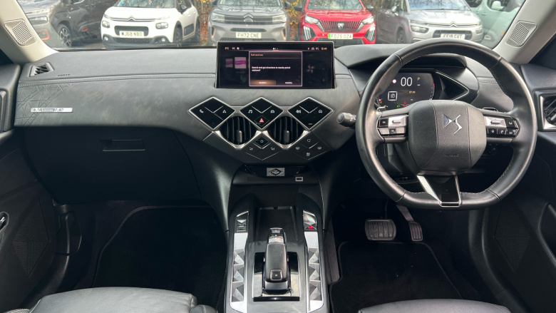 DS 3 1.2 PureTech 130 Rivoli 5dr EAT8 Petrol Hatchback